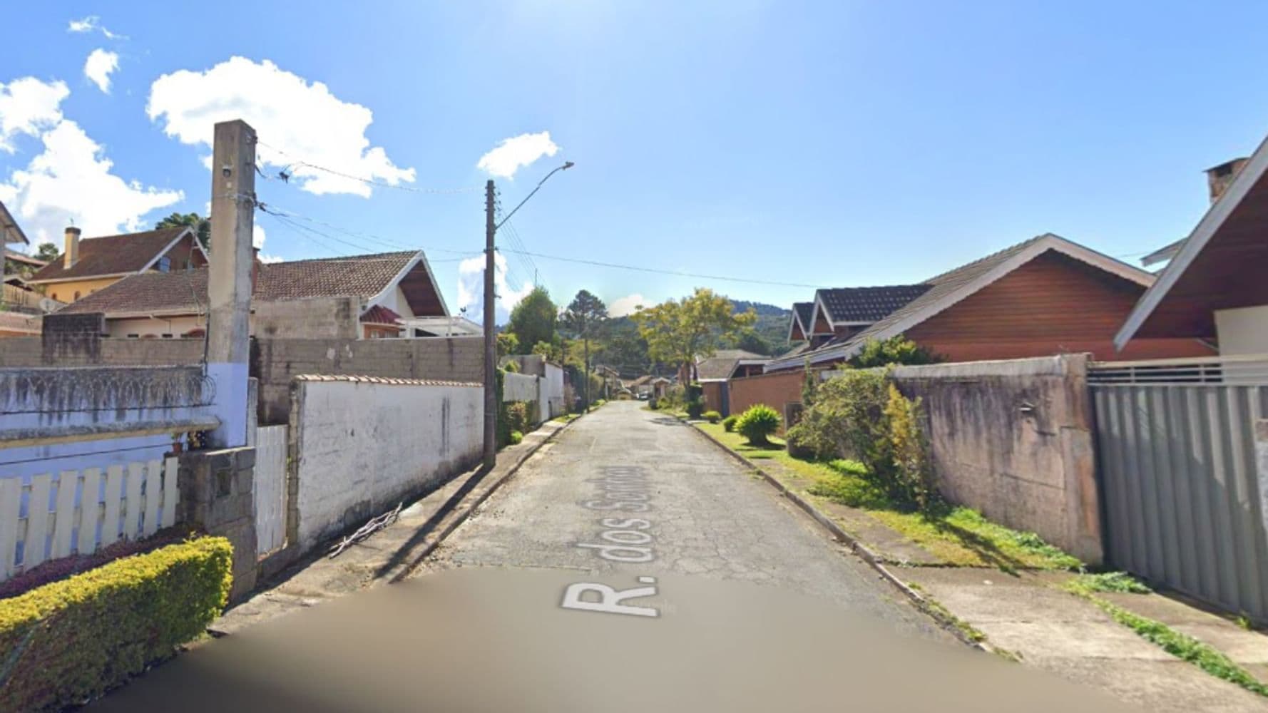 Foto 4 de 4: Casa em leilão em Campos Do Jordão - SP, bairro Vila Nova Suíça — Casa na Vila Nova Suíça - Campos do Jordão/SP