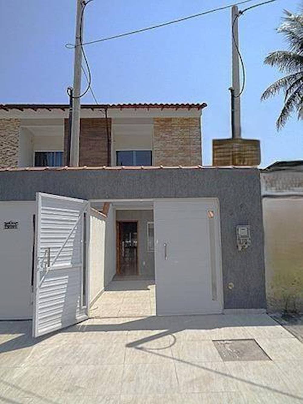 Foto 1 de 11: Casa em leilão em Nova Iguaçu - RJ — Casa em Da Luz - Nova Iguaçu/RJ