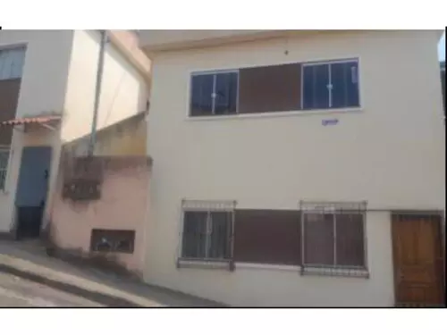 Casa em leilão em Leopoldina - MG — Casa - Bela Vista - Leopoldina/MG
