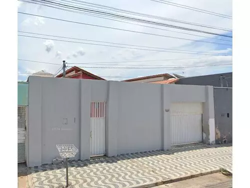 Casa em leilão em Cuiabá - MT — Casa - Santa Laura - Cuabá/MT
