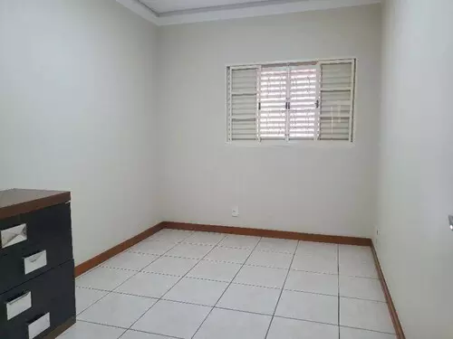 Foto 9 de 22: Casa em leilão em Marília - SP — Leilão De Casa - Alto Cafezal - Marília/sp