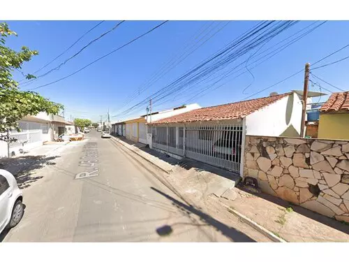 Foto 3 de 5: Casa em leilão em Cuiabá - MT — Leilão De Casa - Morada Da Serra - Cuiabá/mt