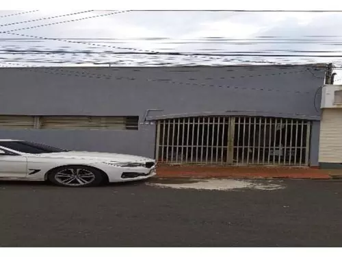 Foto 4 de 9: Casa em leilão em Ribeirão Preto - SP — Leilão De Casa - Campos Elíseos - Ribeirão Preto/sp