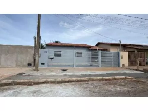Foto 1 de 2: Casa em leilão em Luís Eduardo Magalhães - BA — Frazão Leilões 1º Leilão De Imóveis | Estados: Al - Ba - Ce - Go - Ms - Mt - Pa - Pr - Rj - Rs - Sc - Sp | 3295 Lote 3295-16 Casa - Jardim Das Acácias - Luís Eduardo Magalhães/ba