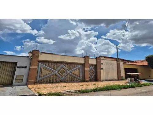 Foto 3 de 7: Casa em leilão em Goiânia - GO — Casa - Residencial Barravento - Goiânia/go - Imóvel Ocupado