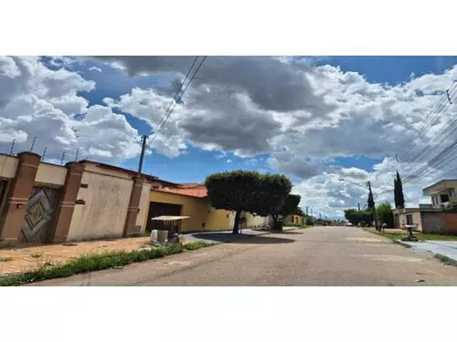 Foto 6 de 7: Casa em leilão em Goiânia - GO — Casa - Residencial Barravento - Goiânia/go - Imóvel Ocupado