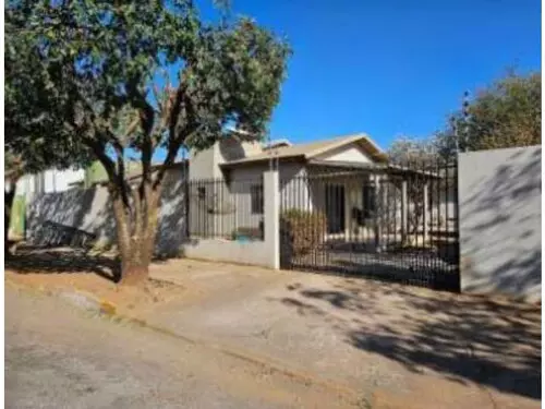 Foto 1 de 2: Casa em leilão em Lucas Do Rio Verde - MT — Frazão Leilões 1º Leilão De Imóveis | Estados: Es - Go - Mg - Ms - Mt - Pe - Rn - Ro - Rs - Sp | 3331 Lote 3331-12 Casa - Jardim Das Palmeiras - Lucas Do Rio Verde/mt