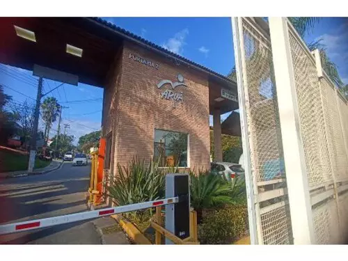 Foto 5 de 7: Casa em leilão em Mogi Das Cruzes - SP — Leilão De Imóveis Em Diversos Estados Do Brasil