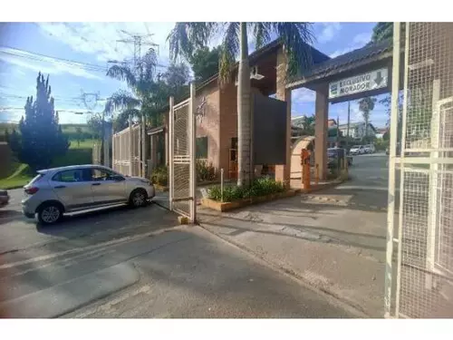 Foto 6 de 7: Casa em leilão em Mogi Das Cruzes - SP — Leilão De Imóveis Em Diversos Estados Do Brasil