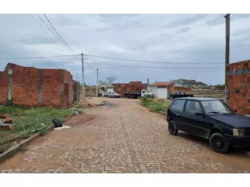 Foto 3 de 5: Casa em leilão em Guanambi - BA — Casa - Loteamento Castro E Cotrim - Guanambi/ba