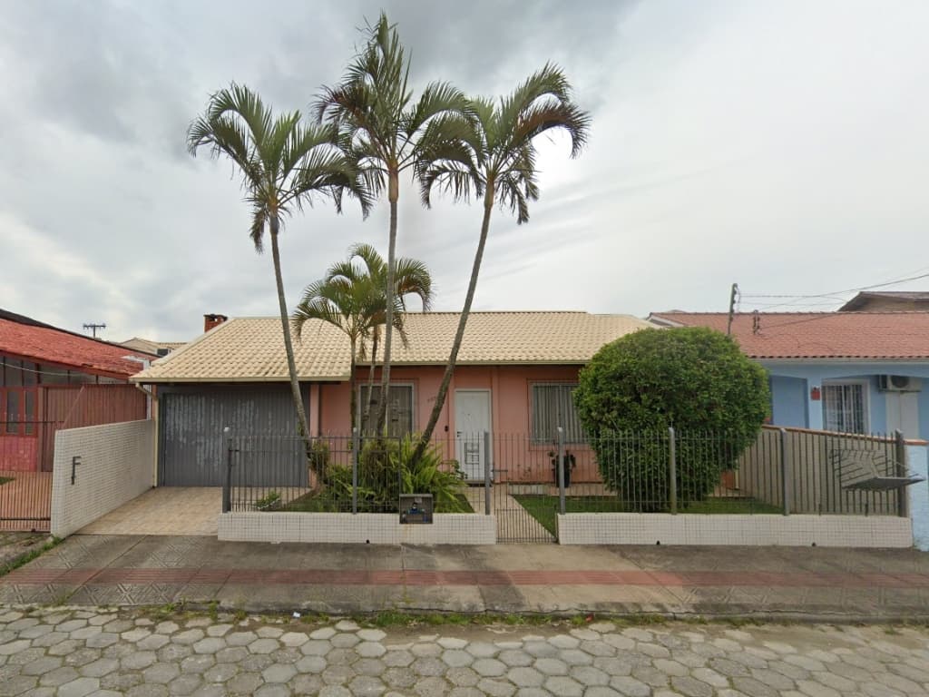 Foto 2 de 2: Casa em leilão em Florianópolis - SC — Casa, 362,49m², Carianos, Florianópolis/SC