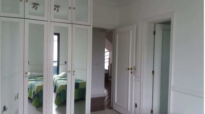 Foto 14 de 16: Apartamento em leilão em Santos - SP, bairro Ponta da Praia — Apartamento Triplex, 5 DORMITÓRIOS, 423m², Condomínio Edifício Beta, Ponta da Praia, Santos/SP