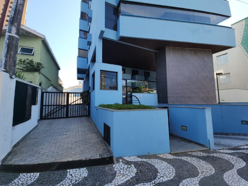 Foto 2 de 16: Apartamento em leilão em Santos - SP, bairro Ponta da Praia — Apartamento Triplex, 5 DORMITÓRIOS, 423m², Condomínio Edifício Beta, Ponta da Praia, Santos/SP