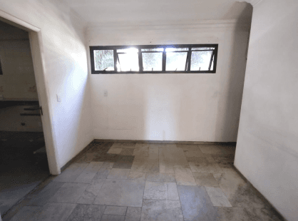 Foto 6 de 14: Apartamento em leilão em Campinas - SP, bairro Cambuí — Apartamento DESOCUPADO, 3 Dormitórios (1 Suíte), 2 Vagas de garagem – 221,13 m² – Ed. Forte Santa Maria, Cambuí, Campinas
