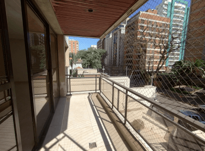 Foto 12 de 14: Apartamento em leilão em Campinas - SP, bairro Cambuí — Apartamento DESOCUPADO, 3 Dormitórios (1 Suíte), 2 Vagas de garagem – 221,13 m² – Ed. Forte Santa Maria, Cambuí, Campinas