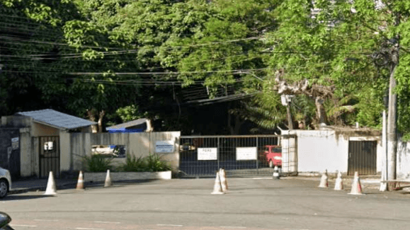 Apartamento em leilão em Salvador - BA, bairro Patamares — Apartamento nº 301, Salvador / BA com área privativa de 73,90m² e área construída de 82,95m²