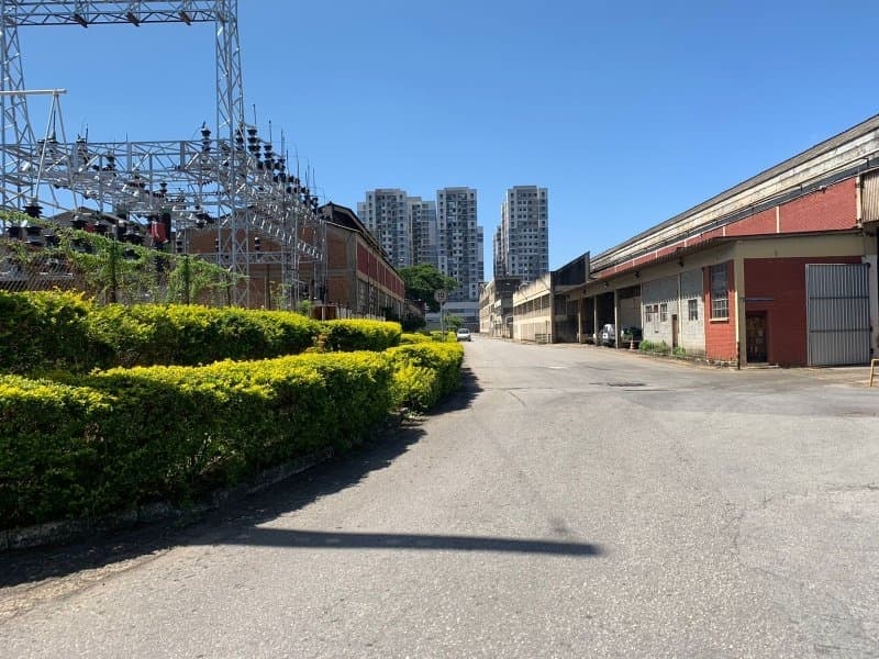 Foto 5 de 28: Comercial em leilão em Osasco - SP, bairro Centro — Imóvel Industrial para Incorporação, 175.586m², área edificada de 83.086m², Centro, Osasco/SP