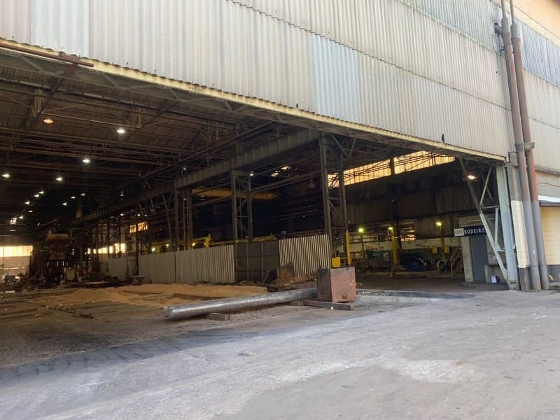 Foto 17 de 28: Comercial em leilão em Osasco - SP, bairro Centro — Imóvel Industrial para Incorporação, 175.586m², área edificada de 83.086m², Centro, Osasco/SP