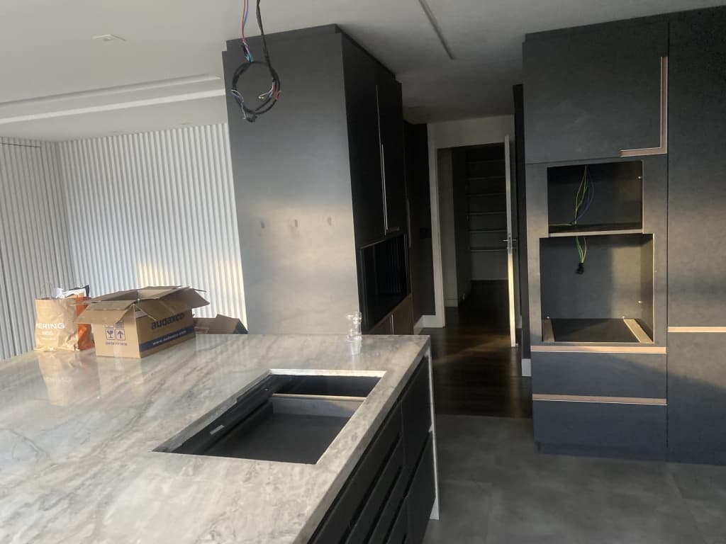 Foto 7 de 13: Apartamento em leilão em Curitiba - PR — Apartamento, 241m², Água Verde, Curitiba/PR