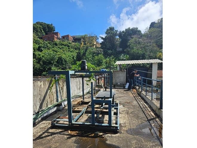 Foto 7 de 13: Comercial em leilão em Ilhéus - BA — Imóvel Comercial, 1.680m², Caixa D'água, Fortllev, 5.000L e Mini Rack, Cidade Nova, Ilhéus/BA