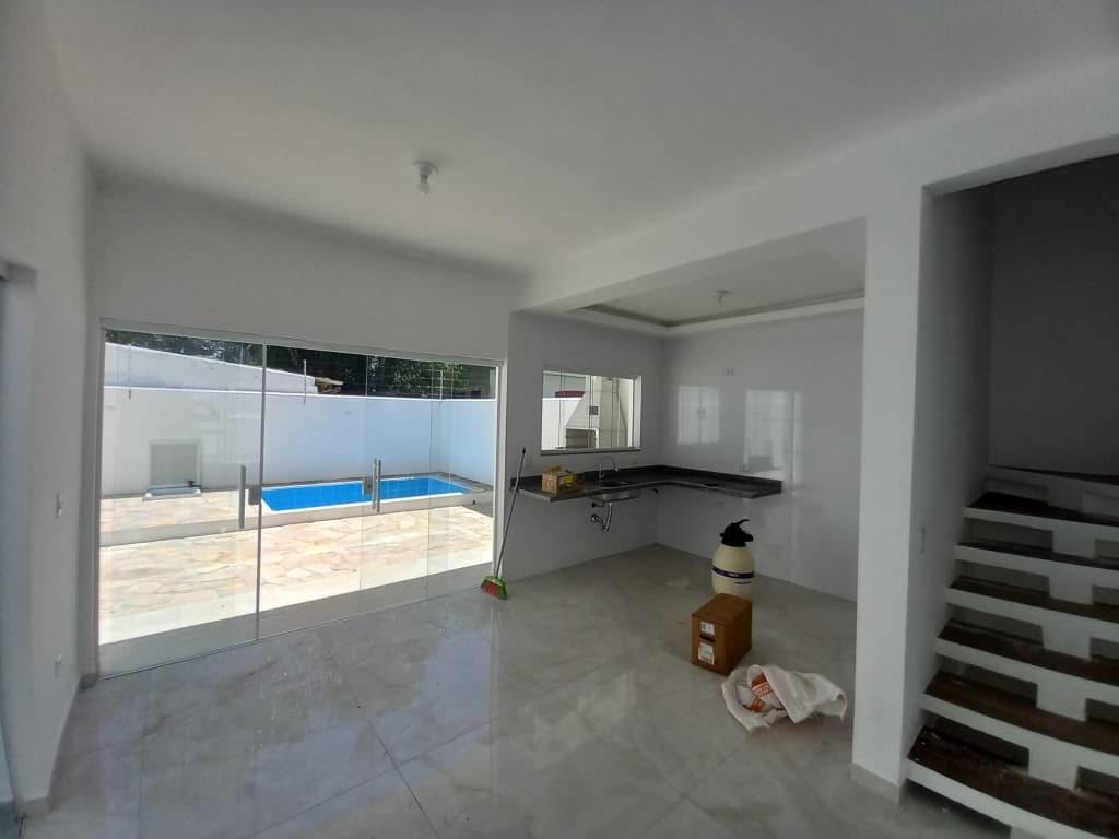 Foto 9 de 15: Casa em leilão em Itanhaém - SP, bairro Jardim São Fernando — Unidade Residencial em Condomínio no Litoral Paulista - Área Total de 87,397 m² – Itanhaém