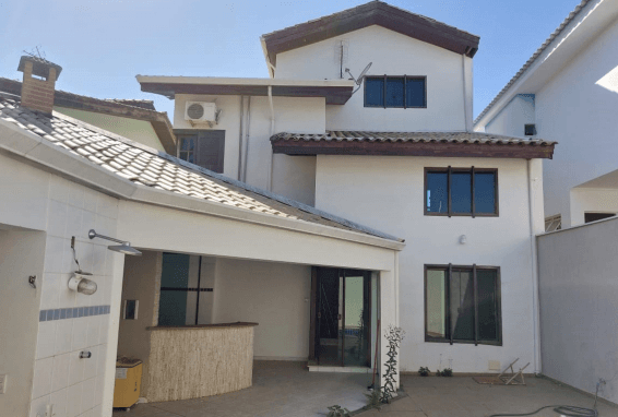 Foto 4 de 7: Imóvel em leilão em Sorocaba - SP, bairro Granja Olga III — Imóvel de ALTO PADRÃO DESOCUPADO, 293,50m², Lote 23, em Granja Olga III, Sorocaba, SP