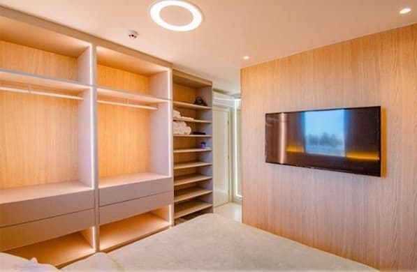 Foto 9 de 19: Apartamento em leilão em Camaçari - BA, bairro Barra do Jacuípe — Apartamento, 150m², Edifício Naia Guarajuba, Camaçari/BA