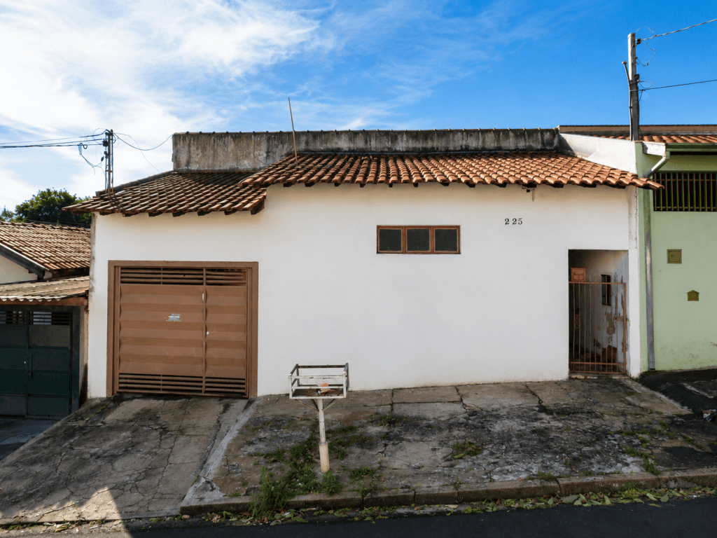 Foto 1 de 3: Casa em leilão em Bauru - SP, bairro Núcleo Habitacional Presidente Geisel - Bauru Vii — Imóvel Residencial, a.c 157,80m², Bauru-SP