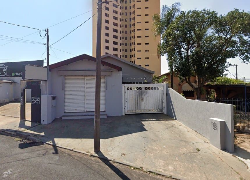 Foto 1 de 8: Comercial em leilão em Araraquara - SP — Direitos de 16% do Imóvel Residencial, 321m², Araraquara/SP