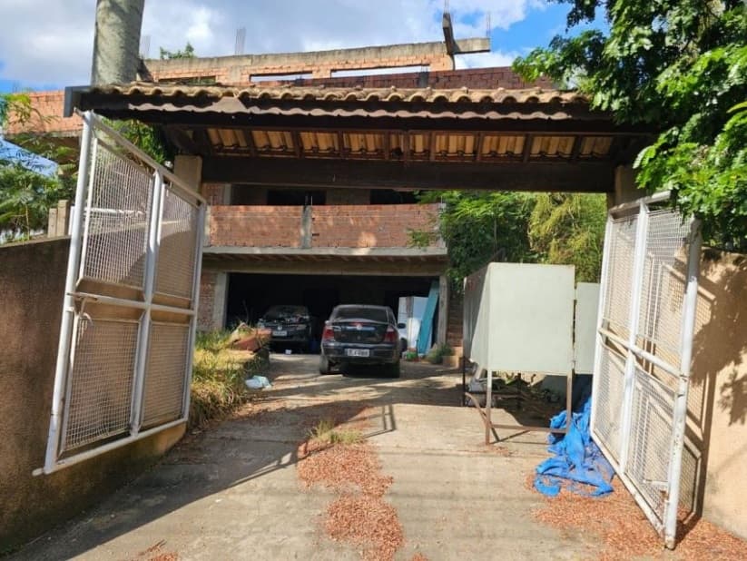 Foto 3 de 12: Terreno em leilão em Piracicaba - SP, bairro Jardim Monumento — Imóvel em Construção, 2.715,87m², Jardim Monumento, Piracicaba/SP