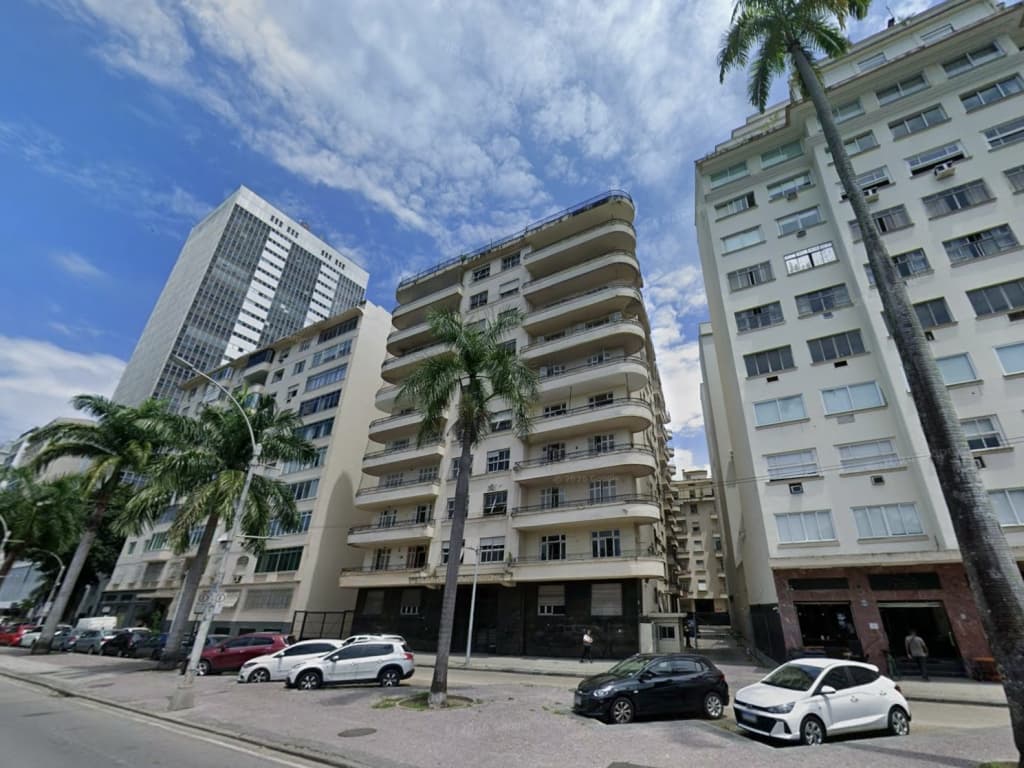 Foto 1 de 3: Apartamento em leilão em Rio De Janeiro - RJ, bairro Flamengo — Apartamento nº: 1.001, Ed. Anchieta, Praia do Flamengo, Rio de Janeiro/RJ