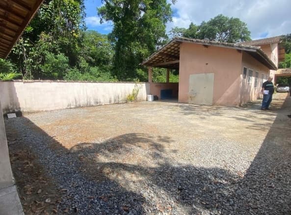 Foto 12 de 15: Terreno em leilão em Peruíbe - SP, bairro Garça Vermelha — Casa, 500m², Guaraú, Peruíbe/SP