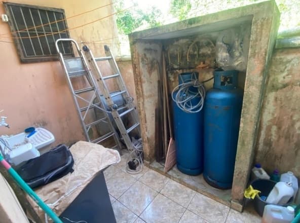 Foto 6 de 15: Terreno em leilão em Peruíbe - SP, bairro Garça Vermelha — Casa, 500m², Guaraú, Peruíbe/SP