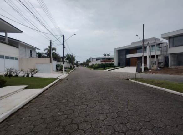Foto 3 de 8: Casa em leilão em Guarujá - SP — Mansão, ALTO PADRÃO, 7 DORMITÓRIOS, Condomínio Jardim Acapulco, Guarujá/SP