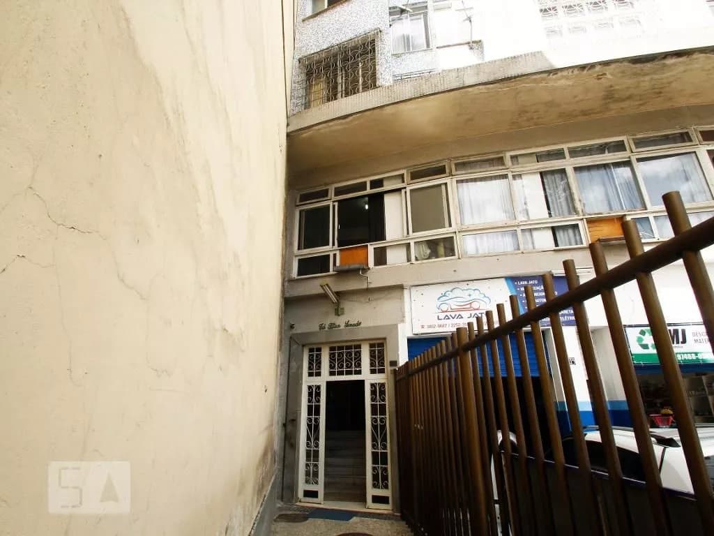 Foto 2 de 15: Apartamento em leilão em Rio De Janeiro - RJ, bairro Centro — Apartamento DESOCUPADO em condomínio Edifício Titan Senado, Rua do Senado n 311, Centro do Rio de Janeiro