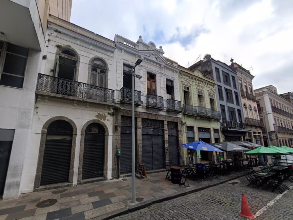 Foto 2 de 3: Casa em leilão em Rio De Janeiro - RJ — Imóveis Comerciais, Centro, Rio de Janeiro/RJ