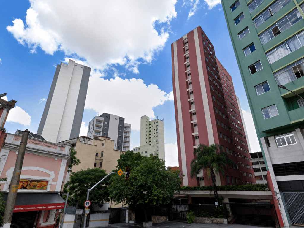 Foto 1 de 3: Apartamento em leilão em São Paulo - SP, bairro Liberdade — Apartamento, 37,62m², Edifício Liberty Tower, São Paulo/SP