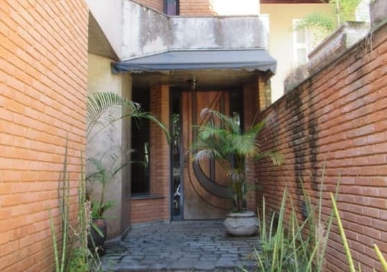 Foto 3 de 19: Casa em leilão em São Paulo - SP, bairro Morumbi — Casa, ALTO PADRÃO, 4 Suítes, 560m², Morumbi, São Paulo/SP