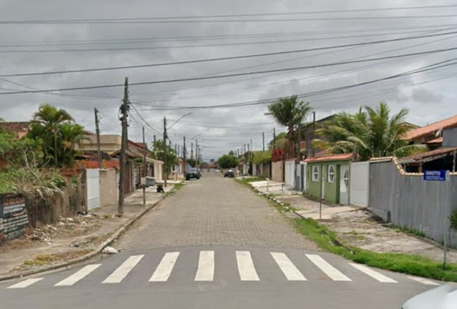 Terreno em leilão em Peruíbe - SP, bairro Park D'aville — Casa, 180m², RESIDENCIAL PARK D'AVILLE, Peruíbe/SP