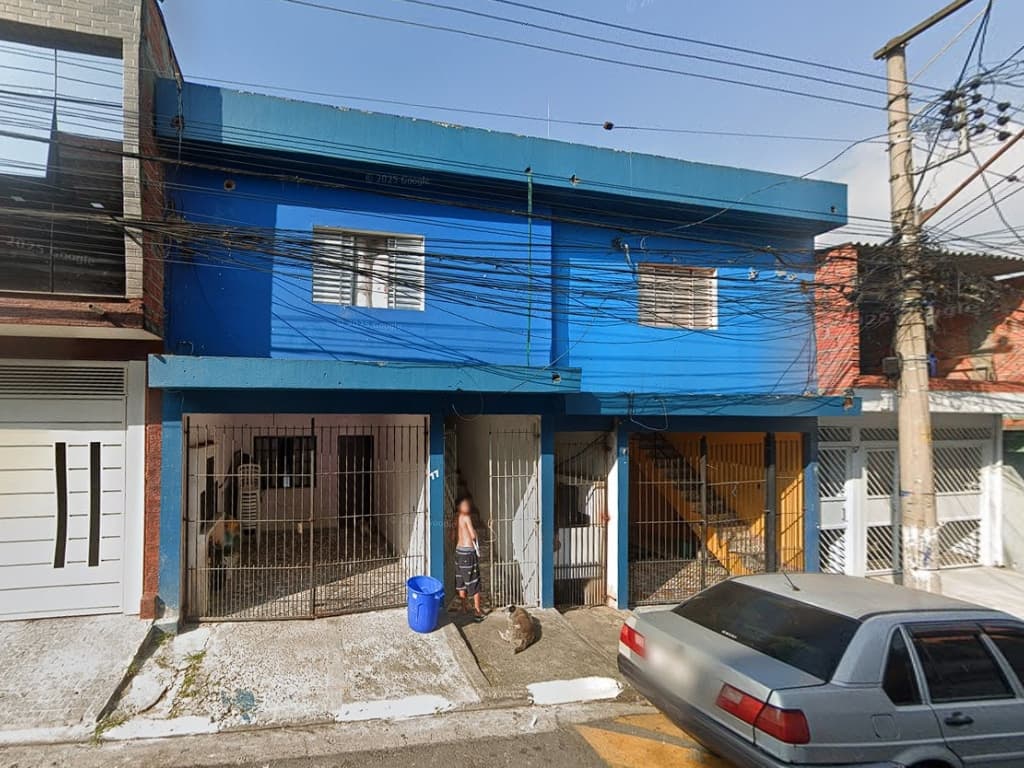 Casa em leilão em Santana De Parnaíba - SP — Dois Sobrados Residenciais, 250m², Santanda de Parnaíba/SP
