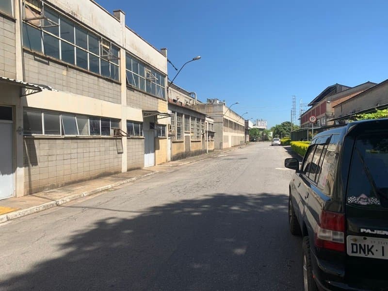 Foto 26 de 31: Comercial em leilão em Osasco - SP — Imóvel Industrial para Incorporação, 175.586,m², área edificada de 83.086m², Centro, Osasco/SP