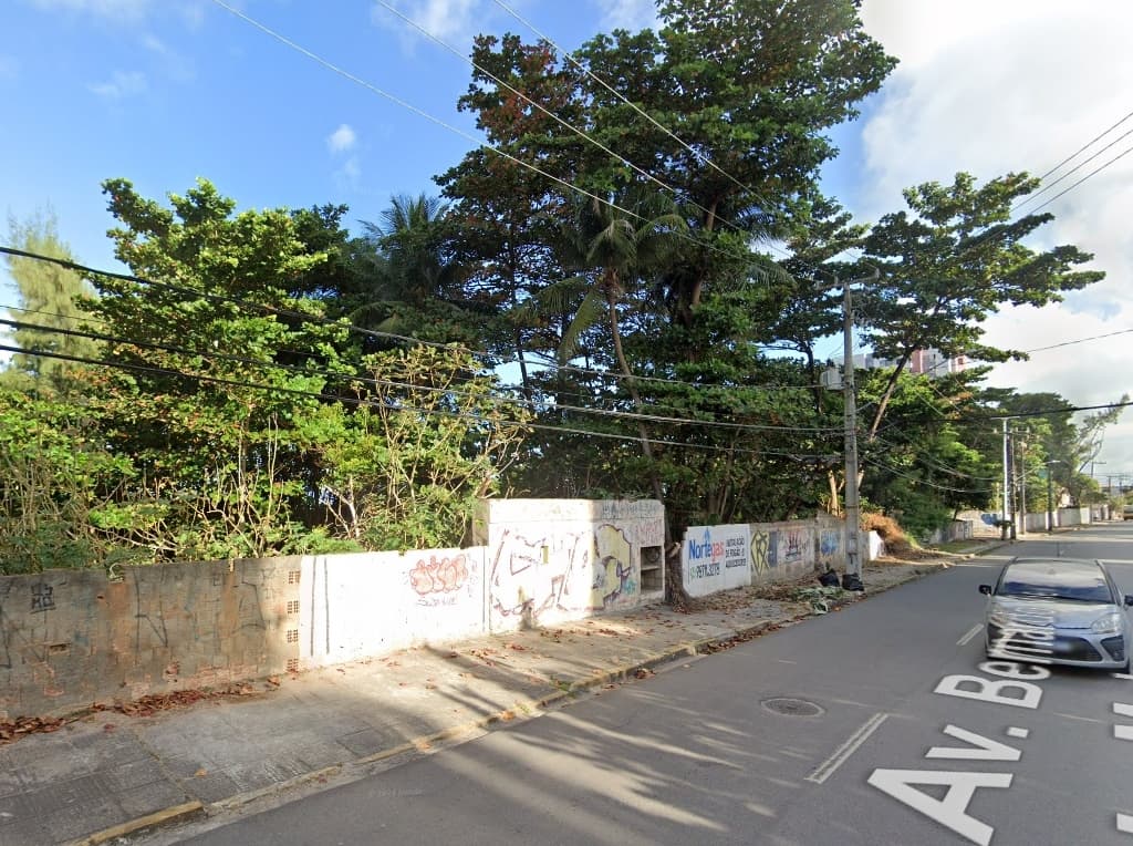 Foto 2 de 4: Terreno em leilão em Jaboatão Dos Guararapes - PE — Lote de Terreno, 390m², Guararapes/PE