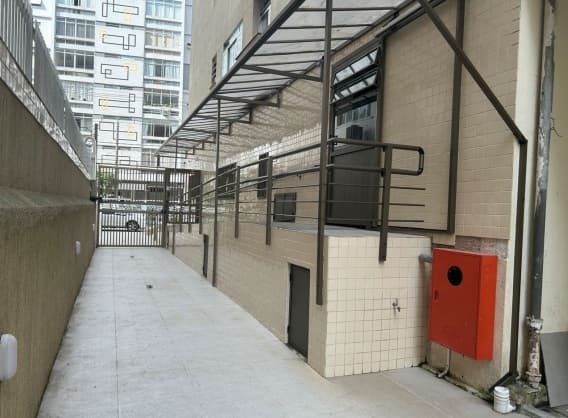 Foto 2 de 11: Apartamento em leilão em Santos - SP, bairro Boqueirão — Apartamento, 6 dormitórios, 263m², Boqueirão, Santos/SP