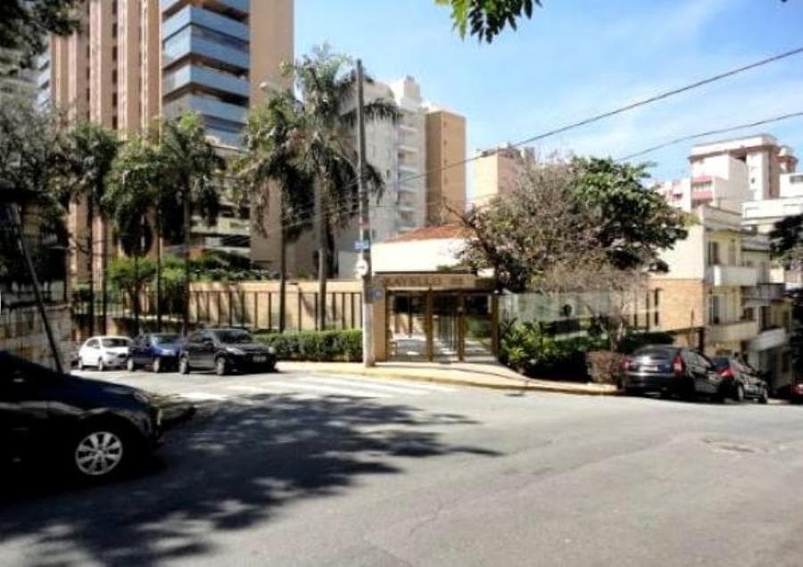 Foto 3 de 3: Apartamento em leilão em São Paulo - SP, bairro Perdizes — Apartamento de ALTO PADRÃO com 460m² em Perdizes no Edifício Mansão Ravello + Vagas