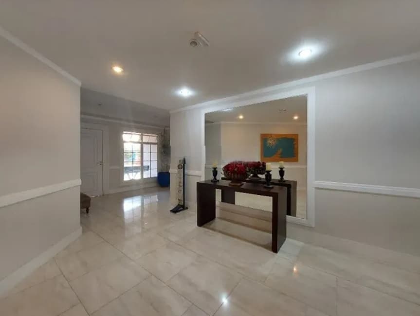 Foto 4 de 11: Apartamento em leilão em Ribeirão Preto - SP, bairro Jardim Irajá — Apartamento, 155,96m², 4 DORMITÓRIOS, Jardim Irajá, Ribeirão Preto/SP