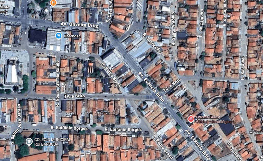 Terreno em leilão em Ribeira Do Pombal - BA, bairro Centro — Casa Comercial, 33,60m², Centro, Ribeira do Pombal/BA
