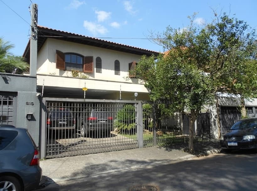 Foto 2 de 13: Casa em leilão em São Paulo - SP, bairro Jardim Paulistano — Sobrado, 417,24m², Bairro Jardim Paulistano, São Paulo/SP