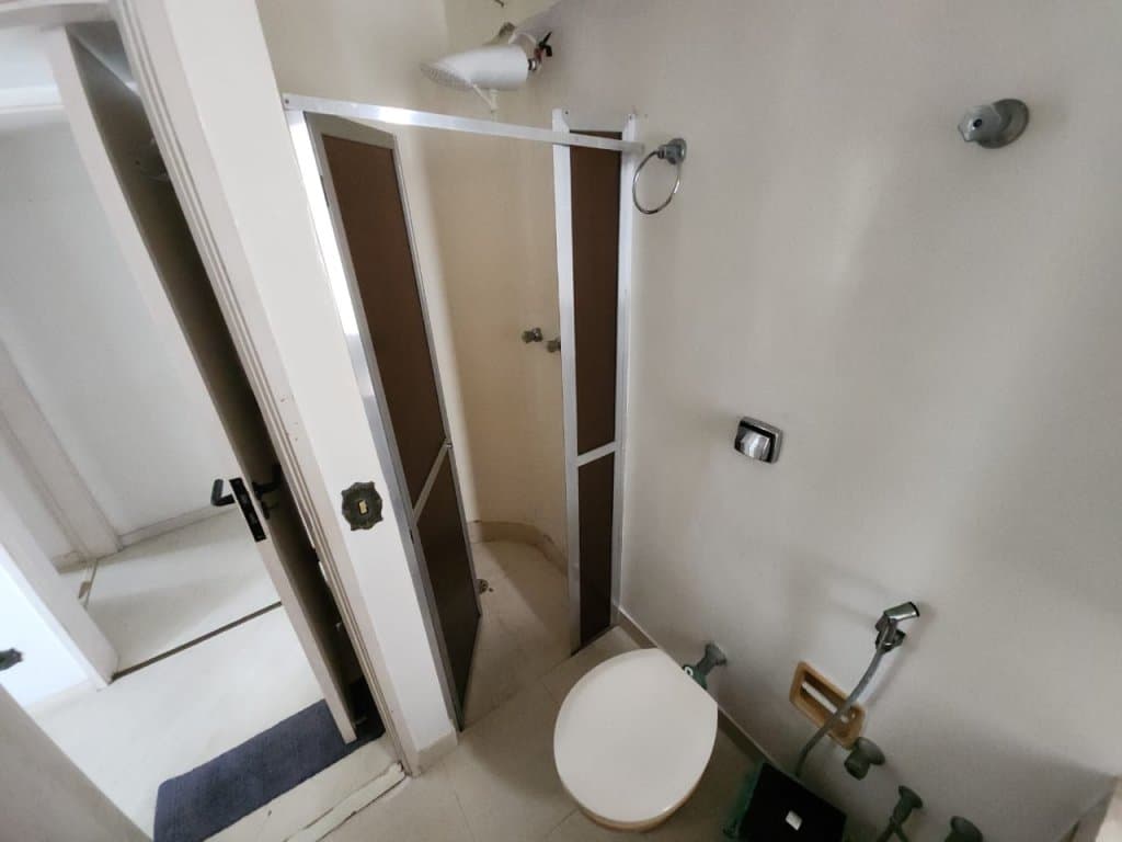 Foto 21 de 32: Apartamento em leilão em Guarujá - SP, bairro Pitangueiras — Apartamento, 119m², Edifício Nice, Pitangueiras, Guarujá/SP