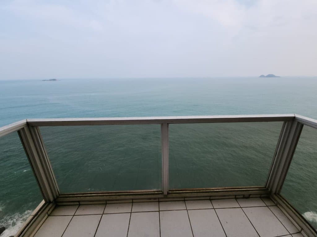 Foto 4 de 32: Apartamento em leilão em Guarujá - SP, bairro Pitangueiras — Apartamento, 119m², Edifício Nice, Pitangueiras, Guarujá/SP