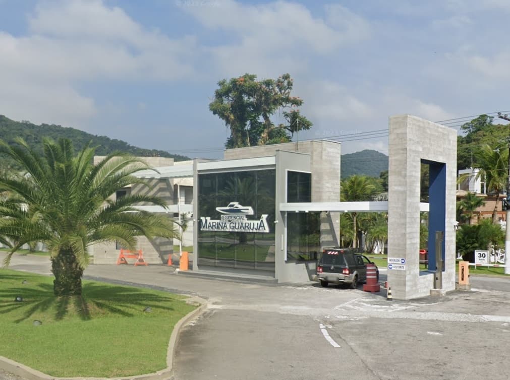 Casa em leilão em Guarujá - SP — Mansão, ALTO PADRÃO, 1.275m², Vaga Náutica, Marina Guarujá, Guarujá/SP